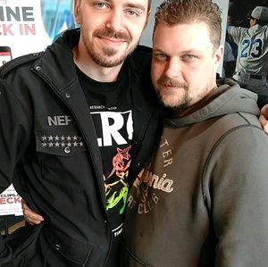 Meet your Posher, Josh